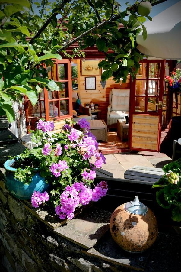 Llanwenarth Cottage A Beautiful Place To Just Be. Abergavenny Buitenkant foto